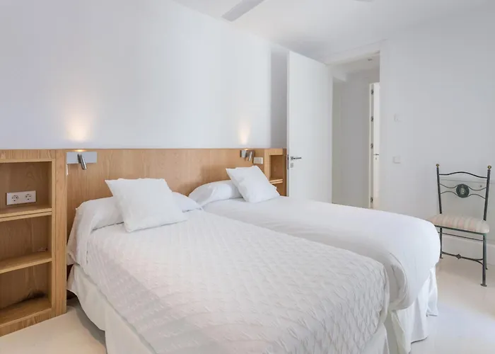 Genteel El Noruego Villa